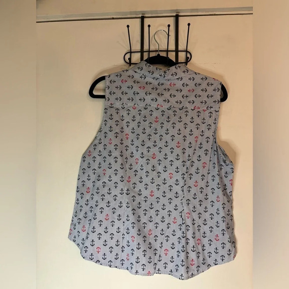 Cathy Petite women’s pinstriped sleeveless woven shirt with anchors size PL - Picture 5 of 5